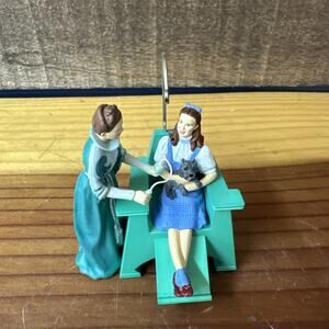 Hallmark Keepsake Ornament The Wizard of Oz Emerald City Style Christmas